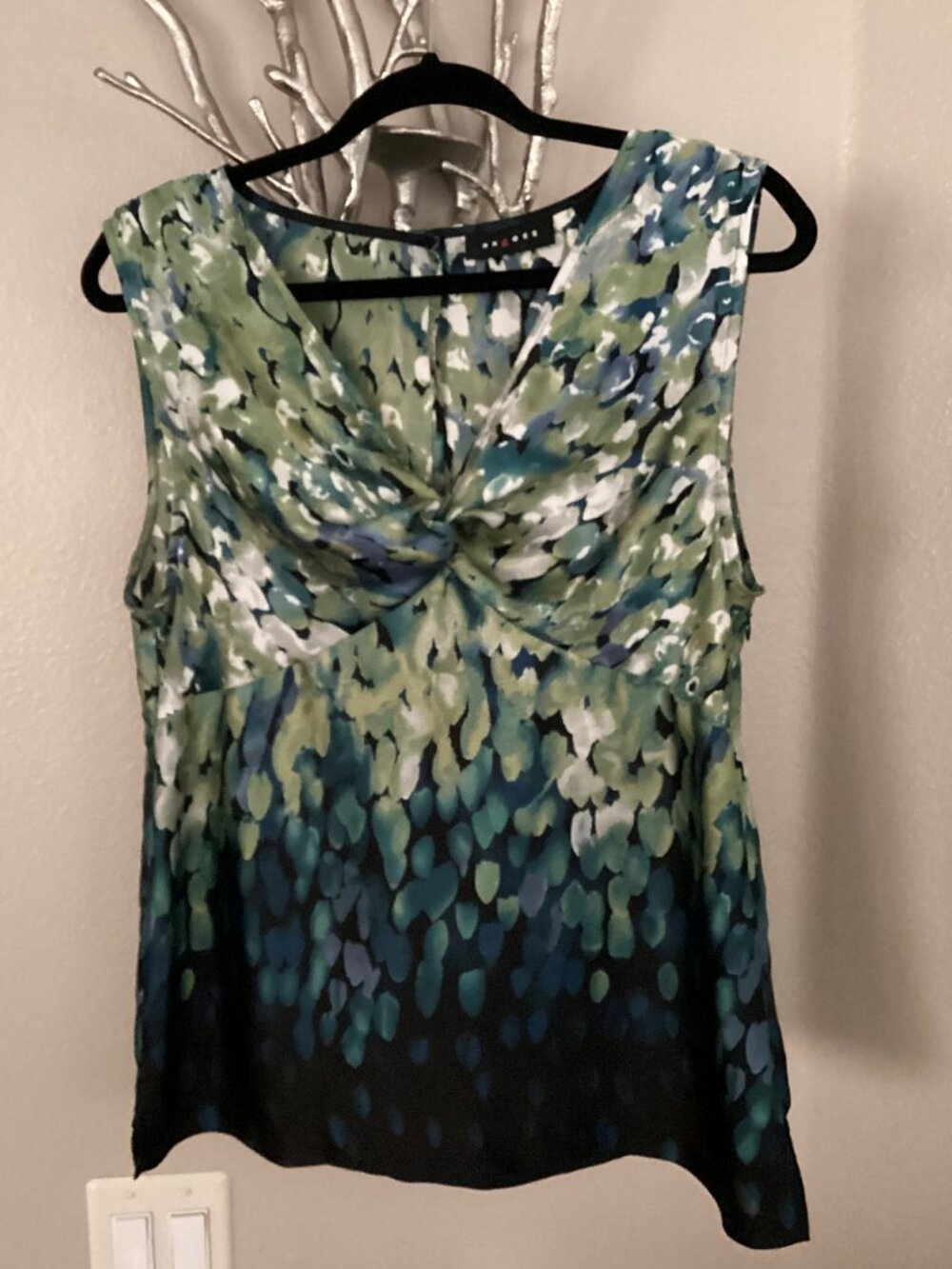 Axcess blue, green, black sleeveless top, size large